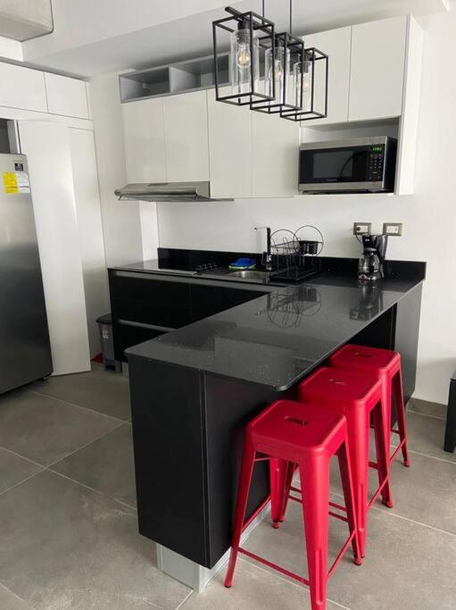 גואטמלה Moderno Apto Shift Zona 16, Cerca De Embajada Eeuu Y Explanada Cayala מראה חיצוני תמונה