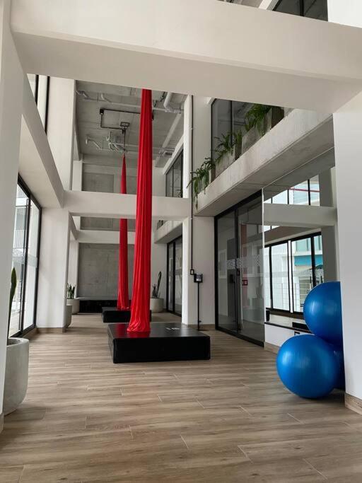 גואטמלה Moderno Apto Shift Zona 16, Cerca De Embajada Eeuu Y Explanada Cayala מראה חיצוני תמונה