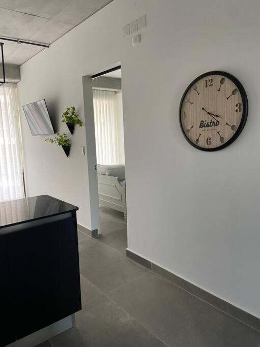 גואטמלה Moderno Apto Shift Zona 16, Cerca De Embajada Eeuu Y Explanada Cayala מראה חיצוני תמונה